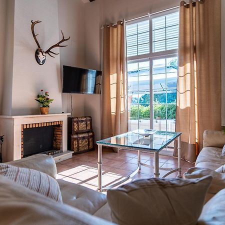 Casa El Lago Alojamiento Rural Las Jaras ภายนอก รูปภาพ