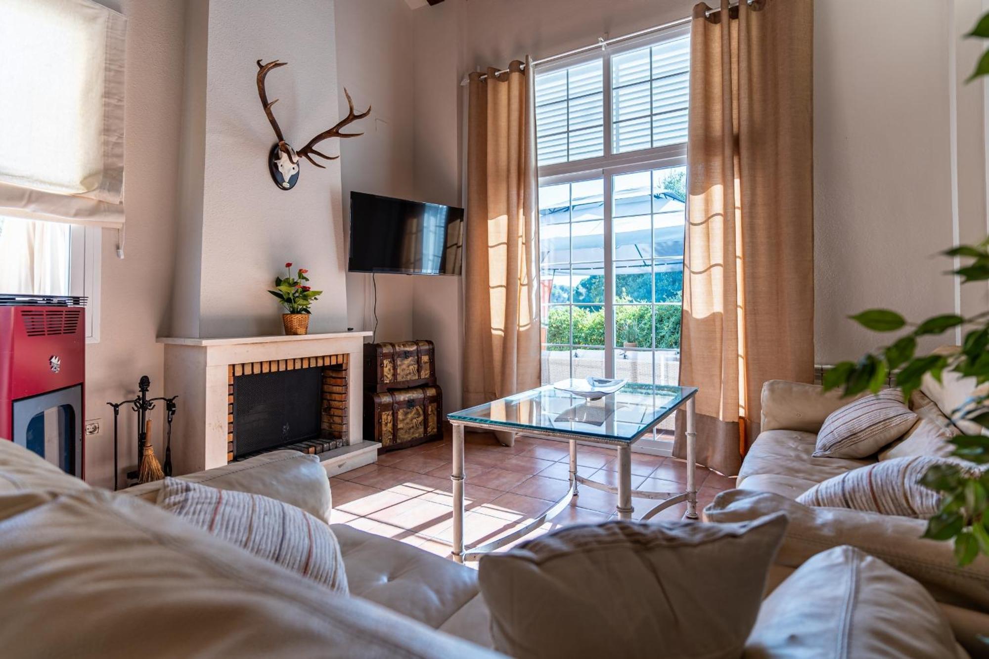 Casa El Lago Alojamiento Rural Las Jaras ภายนอก รูปภาพ